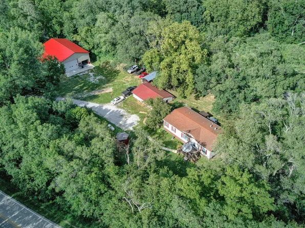 58865 Kidd Rd, Glenwood, IA 51534