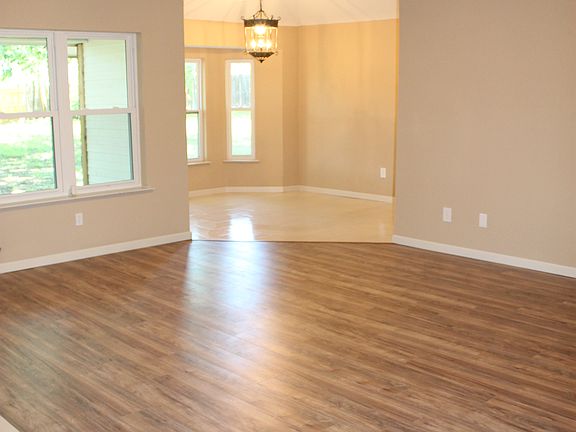 5th image of 6833 Egan Way