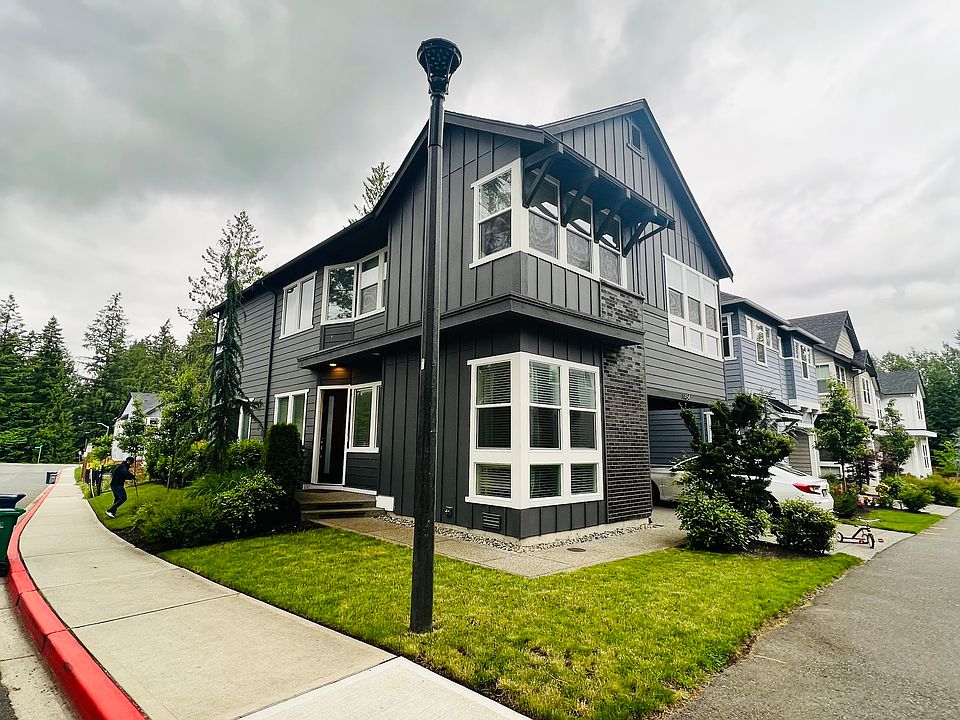 1st image of 1454 244th Pl NE