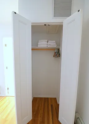 Rented by REAL New York | media 17