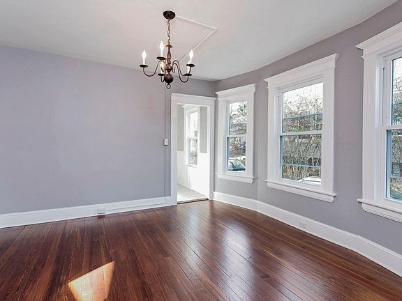 2nd image of 172 Morehouse St Floor 2