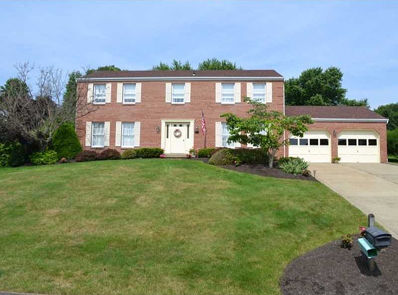 1st image of 2232 Woodmont Dr