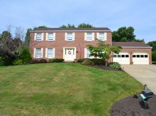 2232 Woodmont Dr, Export, PA