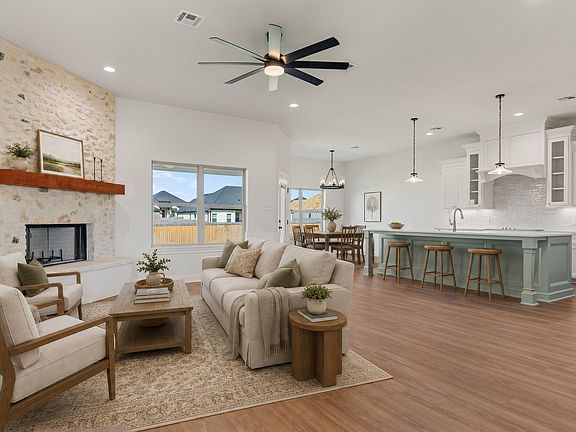 5th image of 1345 Tahonta Dr