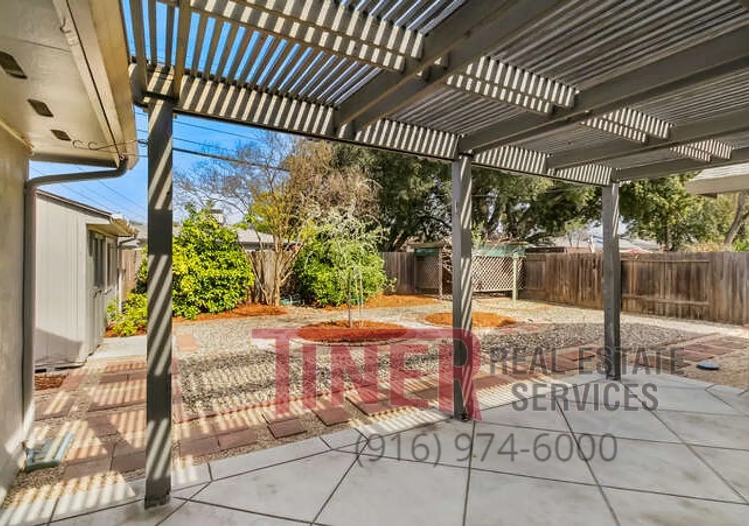 1040 Hampton Rd - Available Now- Tier 2 — Photo 2