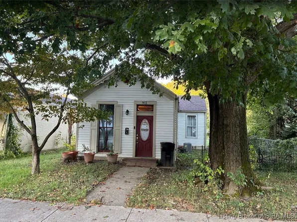 911 Walnut Street, Madison, IN 47250