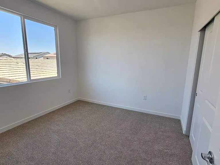 8141 Arrowfield Way — Photo 25