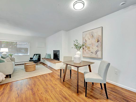 4th image of 4110 E Hale Pkwy #1J