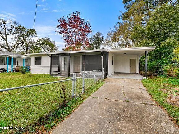 3rd image of 10252 ELMHURST Drive