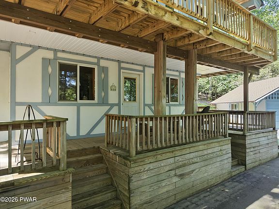 3rd image of 103 N Redwood Dr