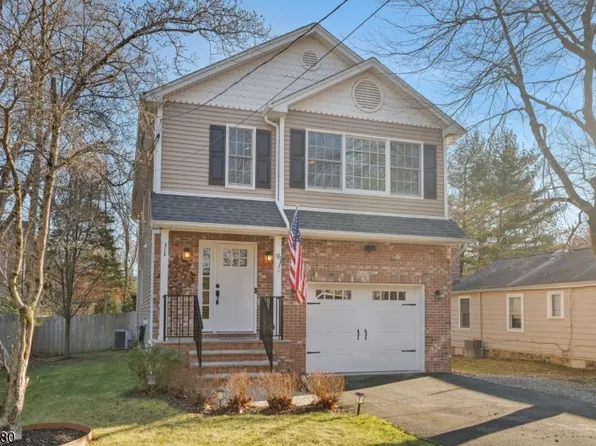 16 Fairfield Ave, Warren Twp., NJ 07059