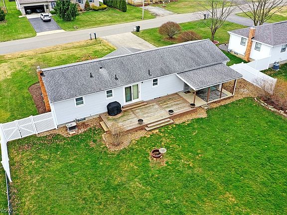 5th image of 9812 Deltona Dr