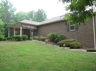 5510 Library Rd #1, Bethel Park, PA 15102