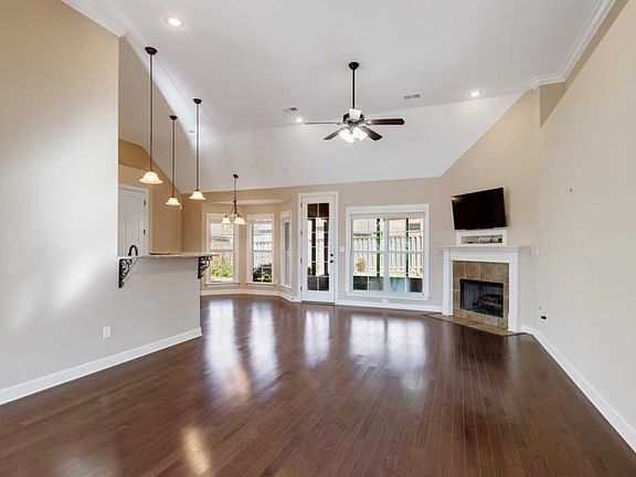3rd image of 8748 Brunswick Forest Dr
