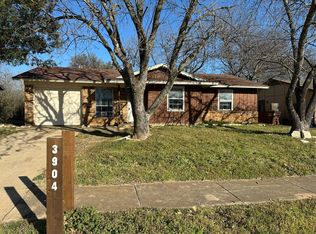 3904 Redstone Rd, Denton, TX 76209
