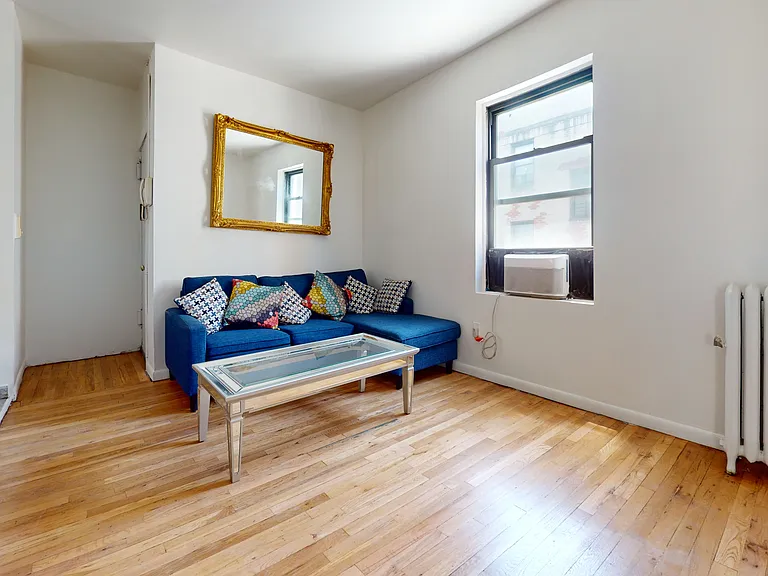 21-15 33rd St #4B — Photo 5