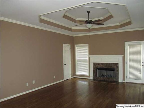 2nd image of 1016 Oak Valley Dr