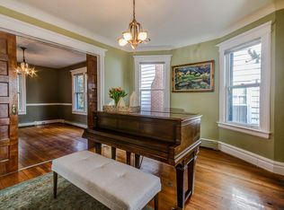 302 Grove St, Montclair, NJ 07042