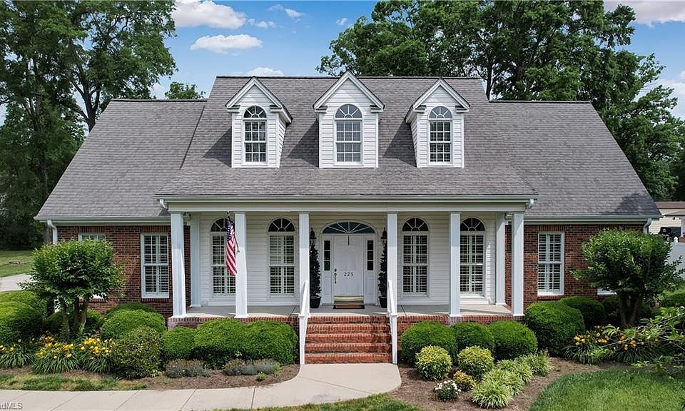 225 Devonway St, Eden, NC 27288 Zillow