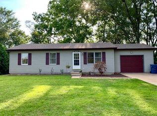 57267 Orchard St, Osceola, IN 46561