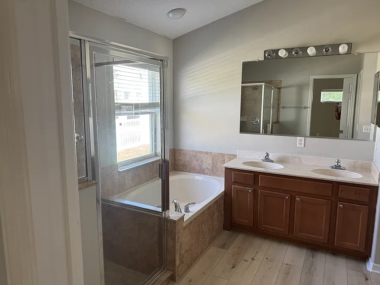 6115 Blue Runner Ct — Photo 8