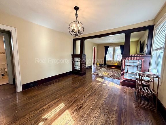 5th image of 1818 Kleber St