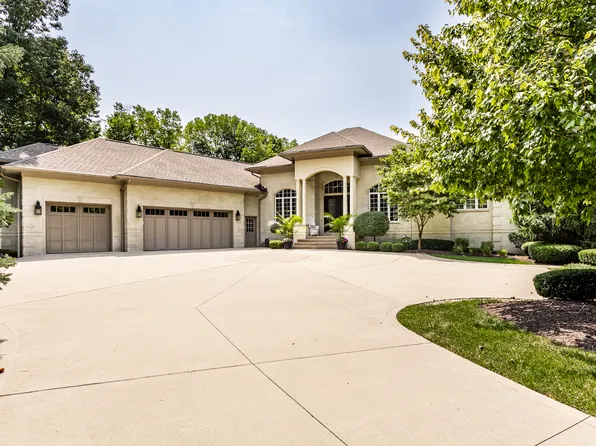 5317 E 126th St, Carmel, IN 46033