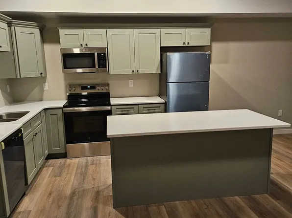 41 W Division St, Evansville, IN