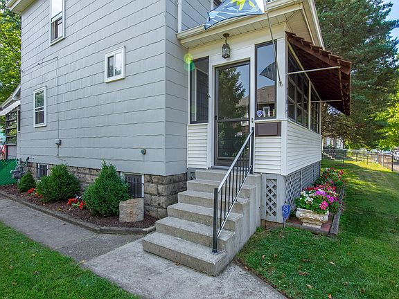 2nd image of 164 Hayden Ave