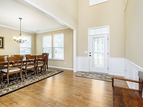 3rd image of 3152 Windy Knoll Ln