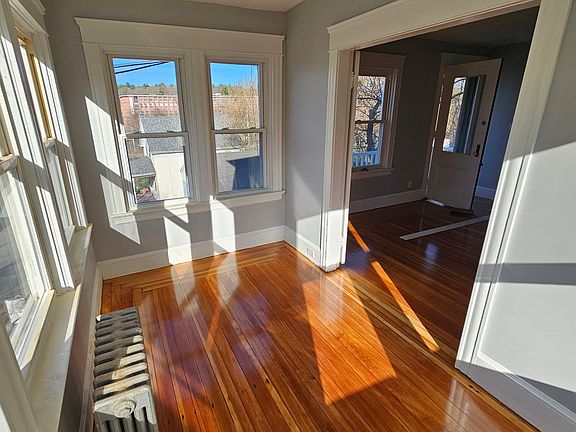 Photo #2 of Sunroom