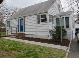 44 Glenside Ave, Summit, NJ 07901
