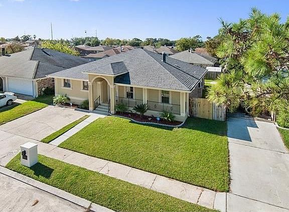 2nd image of 7840 Pebble Dr