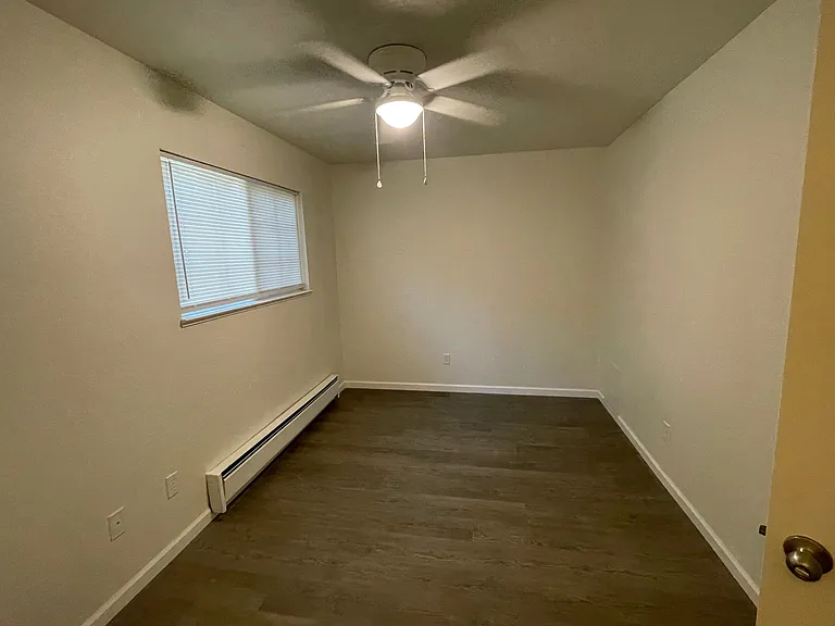33 E Cowan St #33 — Photo 6
