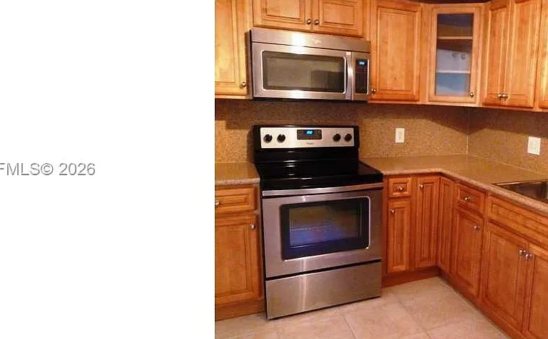 150 SE 25th Rd #5E — Photo 8