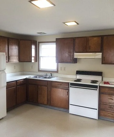 17 McNally Ter — Photo 3