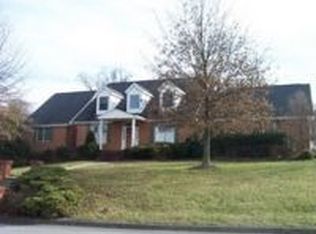 1001 Aberdeen Trl, Kingsport, TN 37664