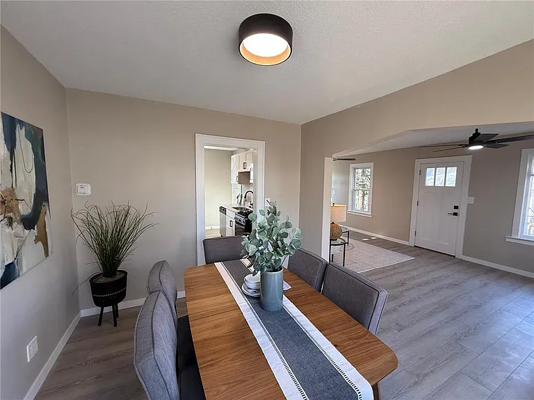 1603 Hudson Rd — Photo 12