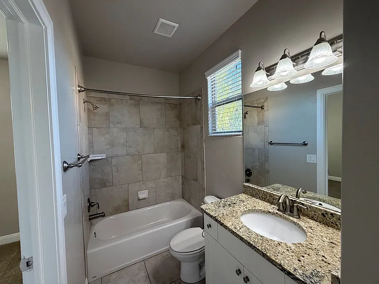 469 E Barcelona Dr — Photo 20