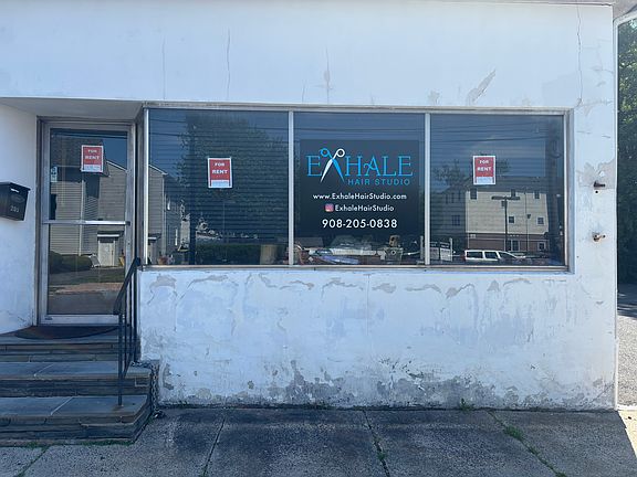 3rd image of 205 Hamilton Blvd