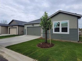 5910 W Georgetown Ln, Spokane, WA 99208
