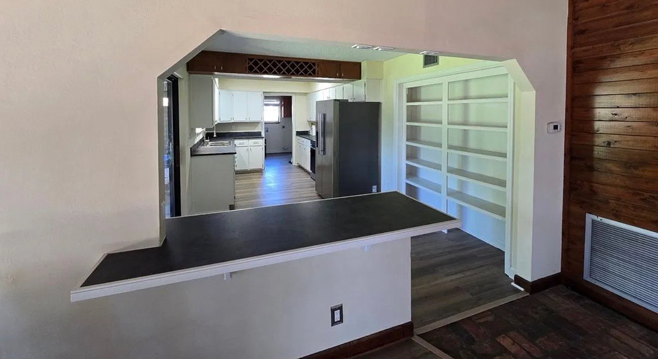 Fleming 829 — Photo 3