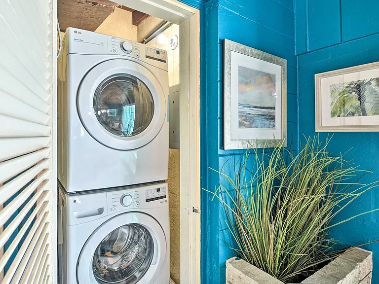Laundry Room Cabinet