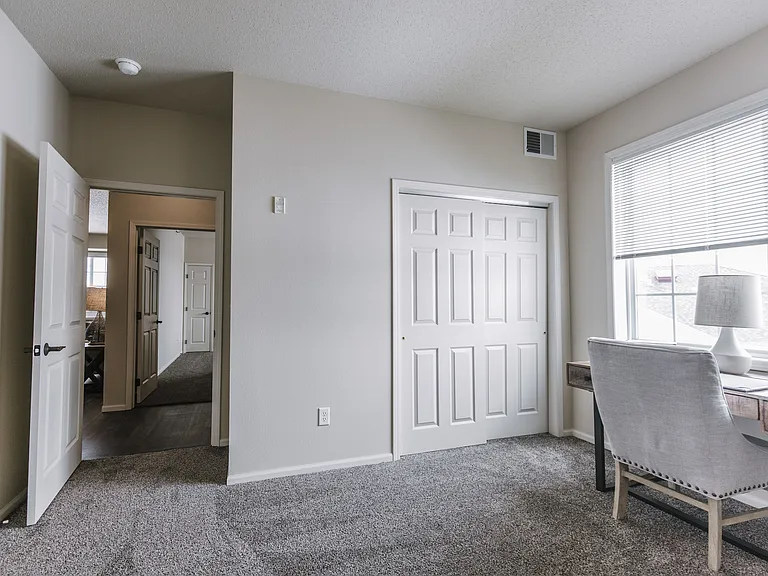 Lakewood Crossing Apartments — Photo 46