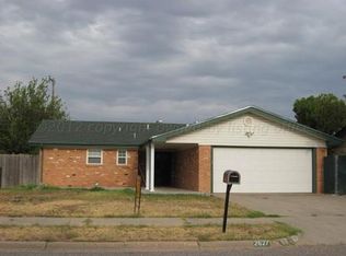 2627 Navajo Rd, Pampa, TX 79065