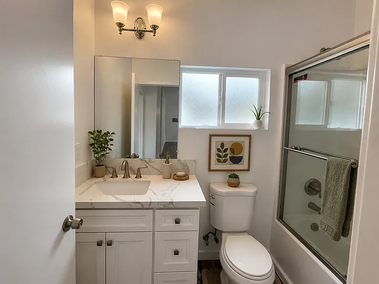 4109-4115 Beta St — Photo 3