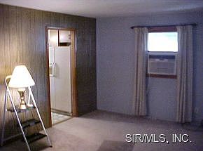 3rd image of 1136 E Ferguson Ave
