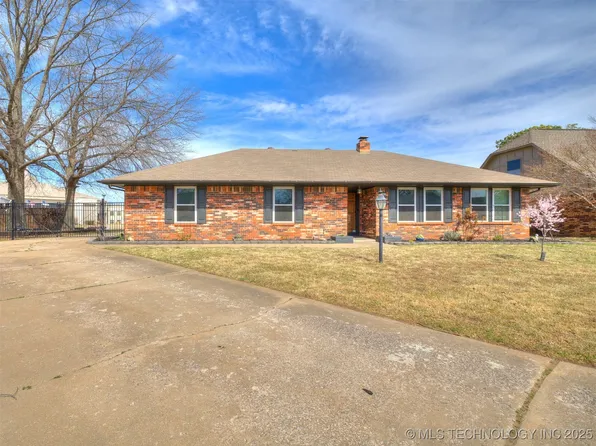 7501 E 81st Pl, Tulsa, OK 74133