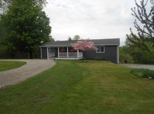 9861 E Kinley Rd, Ovid, MI 48866