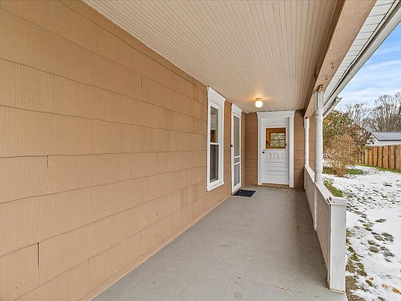 5th image of 316 White St